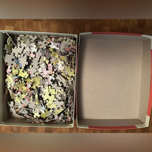 New York Puzzle Company Puzzle - 500 pieces - Picture 2 of 3